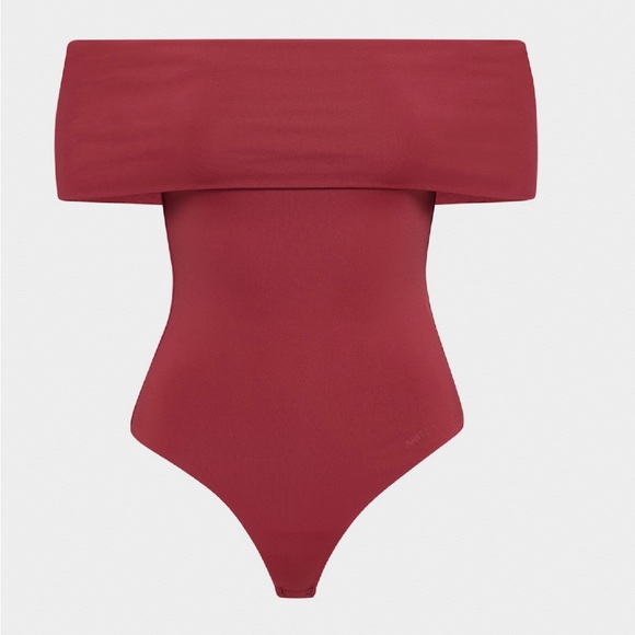 Aritzia Scarlet Off-Shoulder Bodysuit - Picture 3 of 4